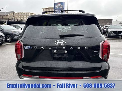 Used 2023 Hyundai Palisade Calligraphy AWD/4WD image 4