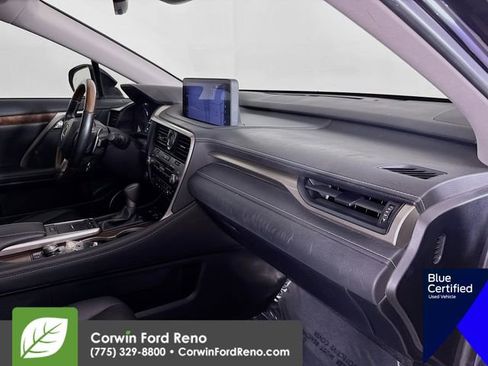 Used 2022 Lexus RX 350L Premium w/ Premium Package image 33