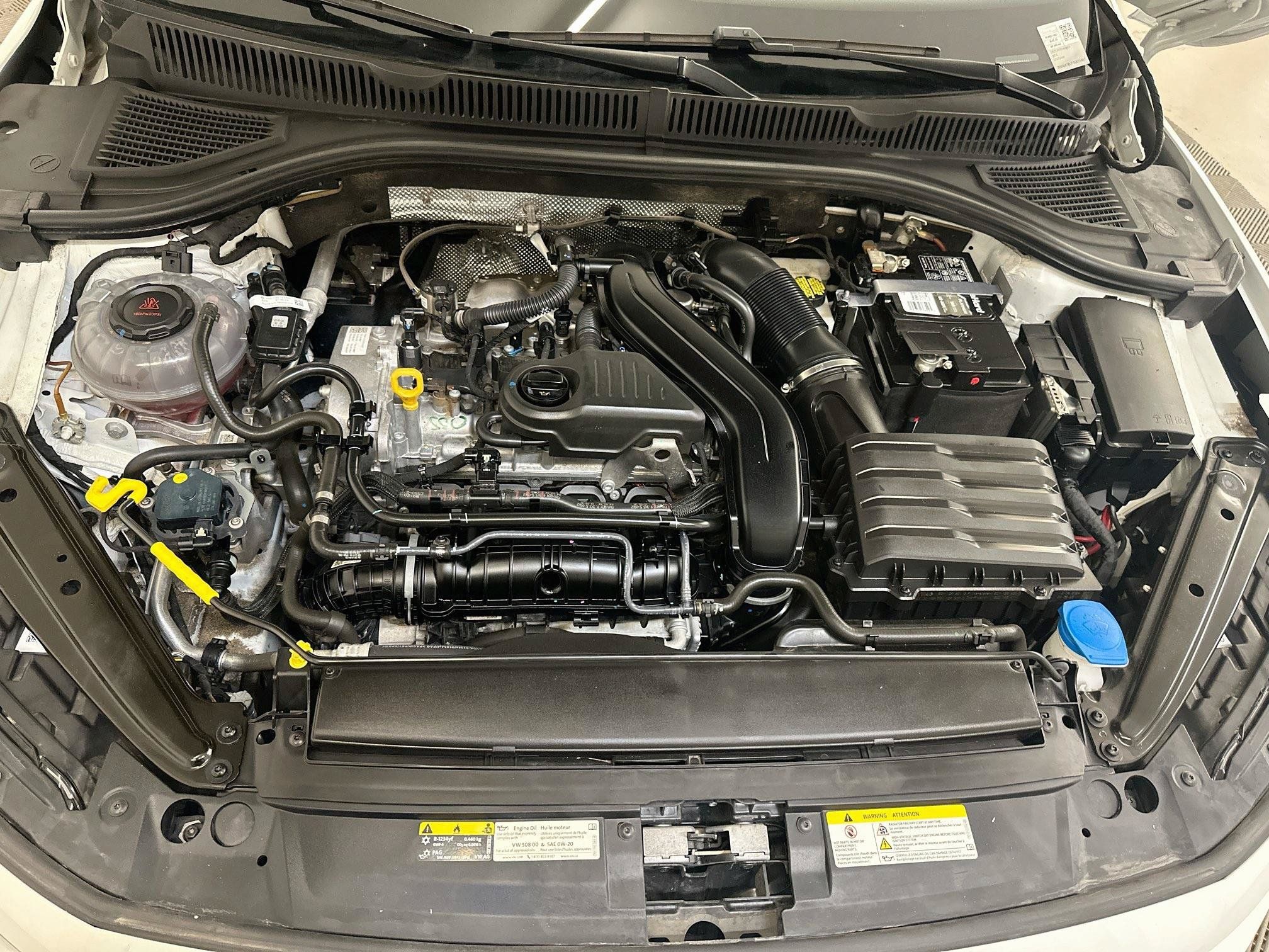 Used 2025 Volkswagen Jetta Sport FWD image 33
