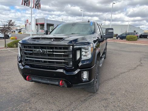 Used 2020 GMC Sierra 2500 AT4 w/ Technology Package image 5