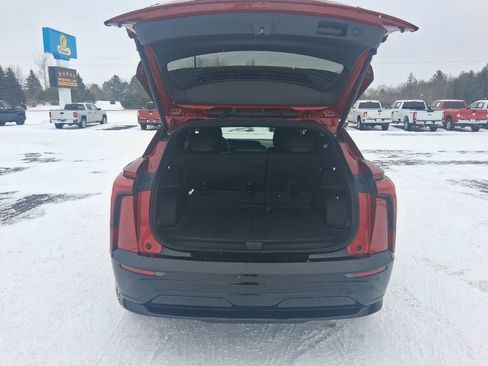 Used 2024 Chevrolet Blazer EV RS image 13