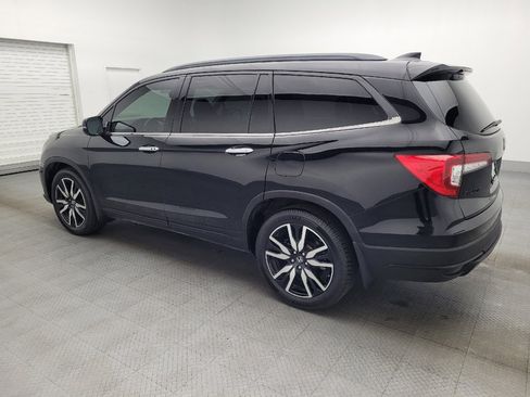 Used 2019 Honda Pilot Touring image 3