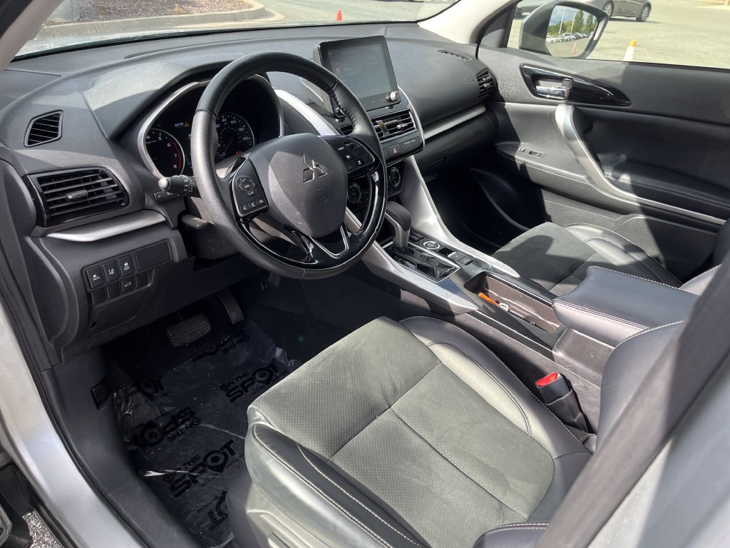 Used 2024 Mitsubishi Eclipse Cross SEL AWD/4WD image 11