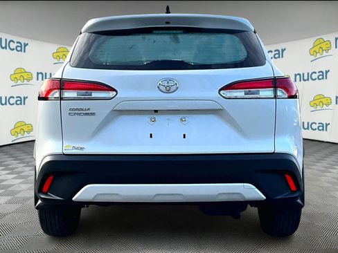 Certified 2024 Toyota Corolla Cross L image 5