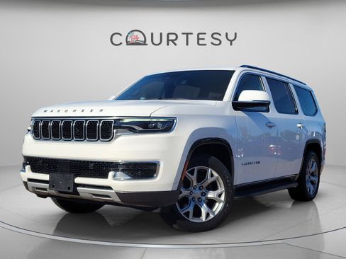 Used 2022 Jeep Wagoneer Series II AWD/4WD image 1