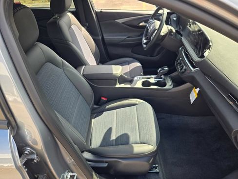 New 2026 Buick Envista Sport Touring w/ Convenience I Package FWD image 15