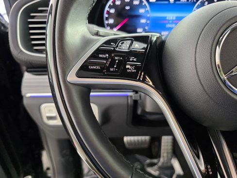 Certified 2025 Mercedes-Benz GLS 580 4MATIC image 21