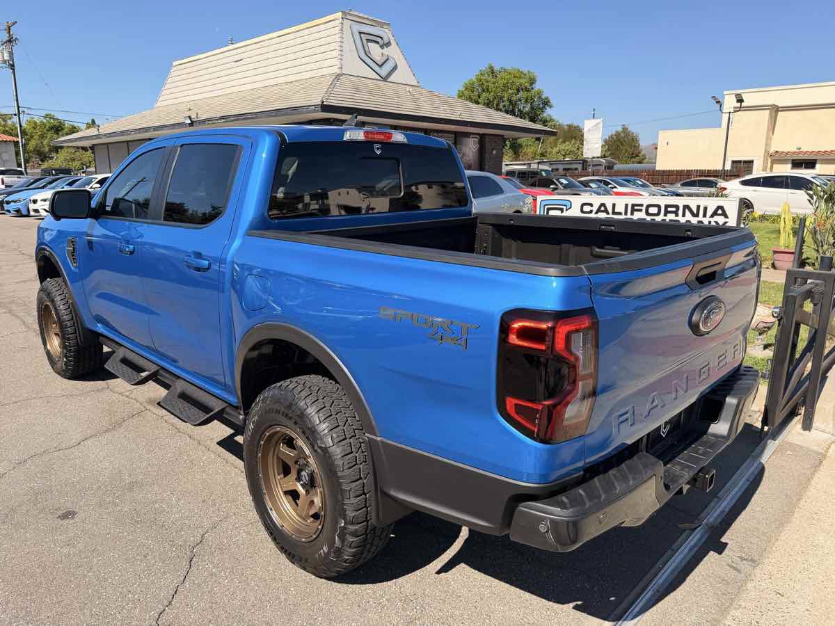 Used 2024 Ford Ranger Lariat w/ Trailer Tow Package AWD/4WD image 3