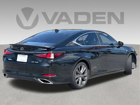 Used 2019 Lexus ES 350 F Sport w/ Accessory Package 2 FWD image 10
