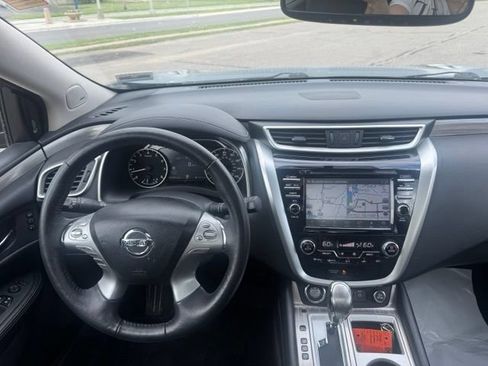 Used 2018 Nissan Murano SL w/ Moonroof Package AWD/4WD image 18