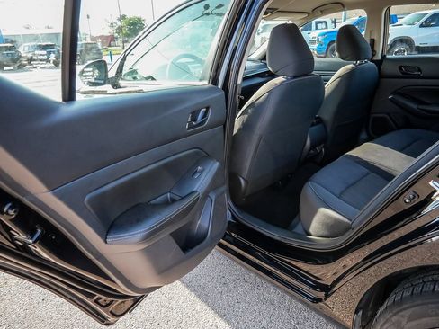 Used 2025 Nissan Altima 2.5 SV AWD/4WD image 77
