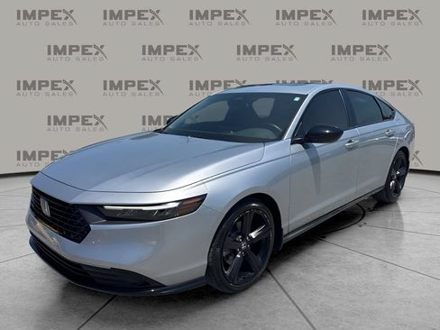 Used 2025 Honda Accord Sport image 1