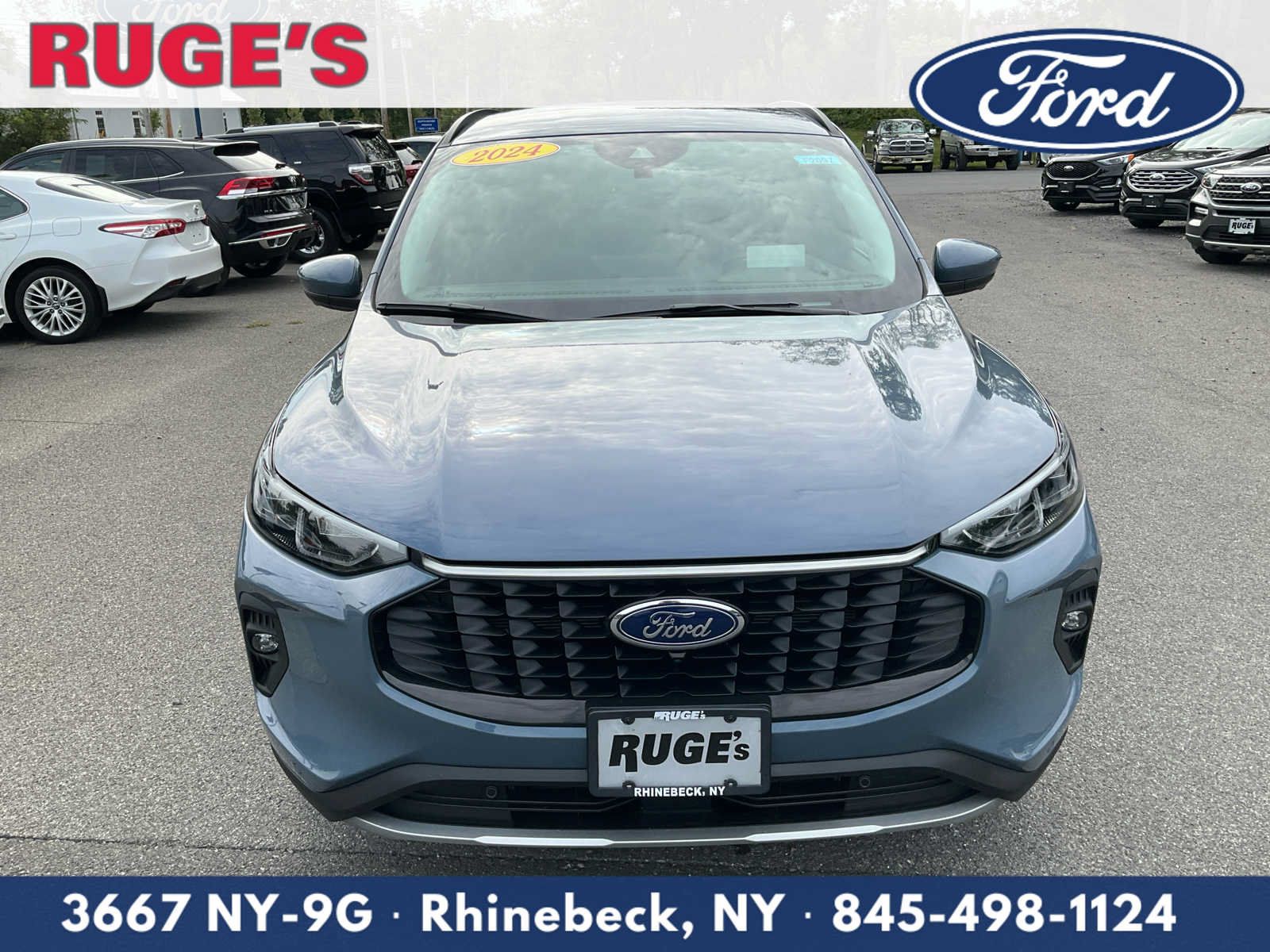 Certified 2024 Ford Escape Platinum w/ Premium Technology Package AWD/4WD image 9