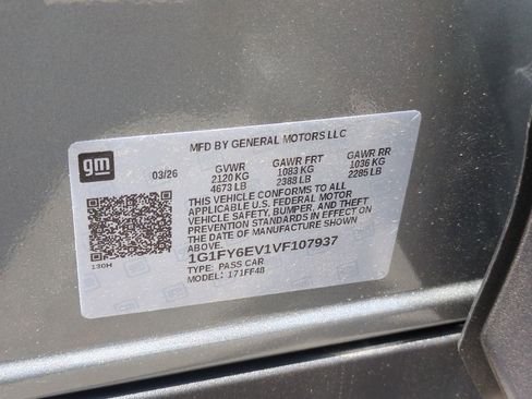 New 2027 Chevrolet Bolt LT w/ Comfort Package FWD image 32