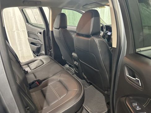 Used 2021 GMC Canyon Denali image 10