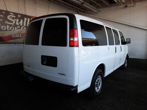 Used 2014 Chevrolet Express 2500 LS image 7