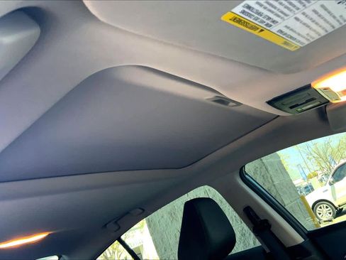 Used 2024 Nissan Altima 2.5 SV w/ SV Premium Package image 14