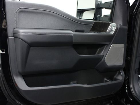 New 2026 Ford F350 Lariat AWD/4WD image 11