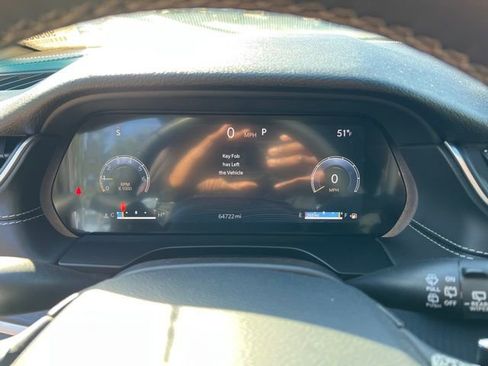 Used 2024 Jeep Grand Cherokee Altitude image 21