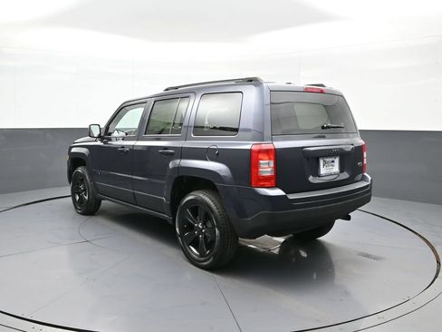 Used 2015 Jeep Patriot Sport w/ Power Value Group FWD image 8