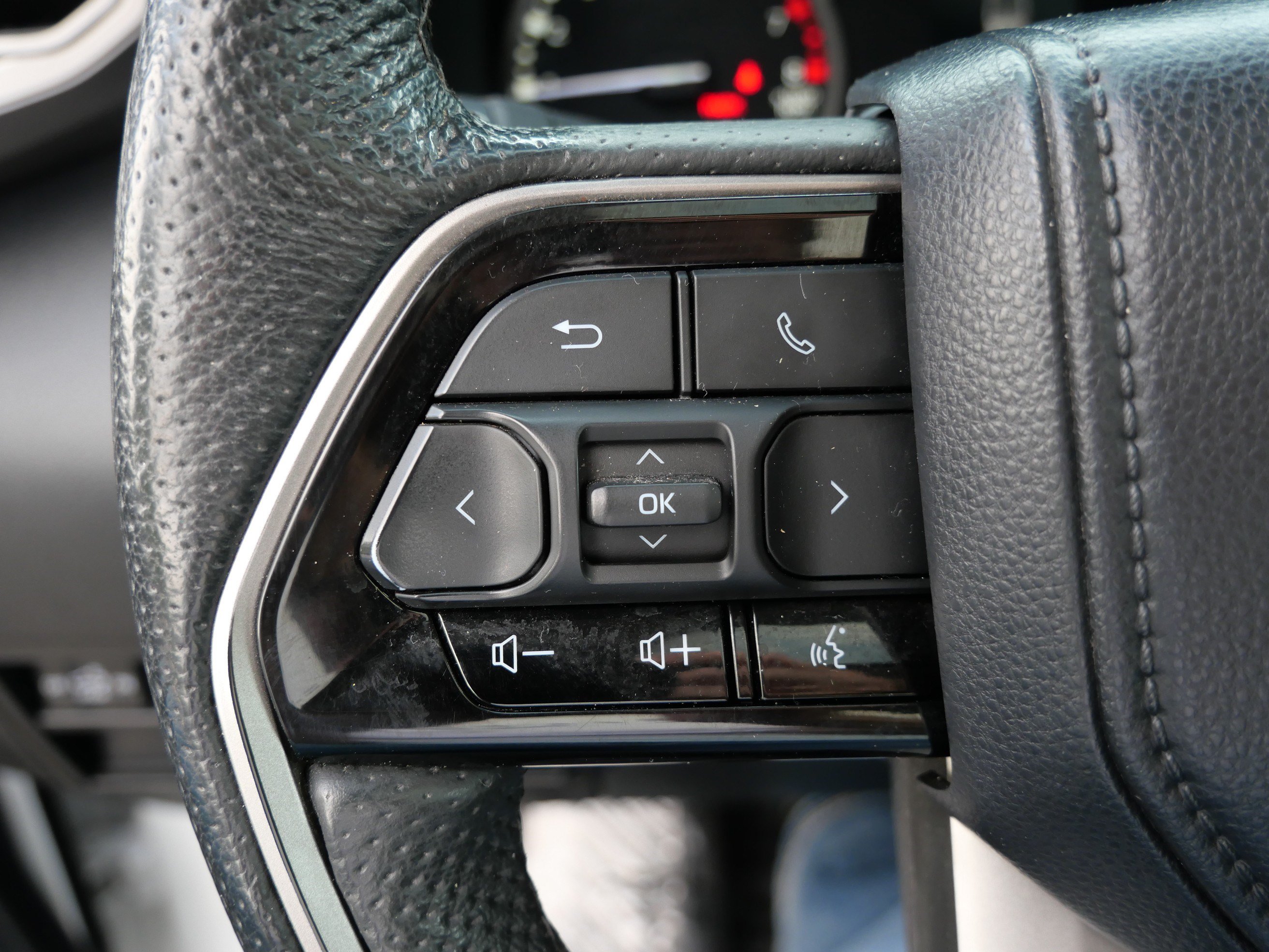 Used 2022 Toyota Tundra Limited AWD/4WD image 27