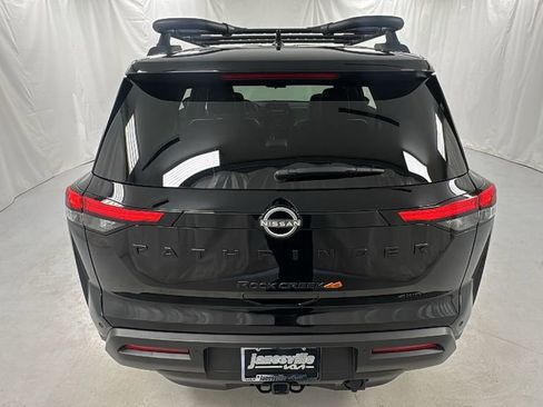 Used 2024 Nissan Pathfinder Rock Creek AWD/4WD image 4
