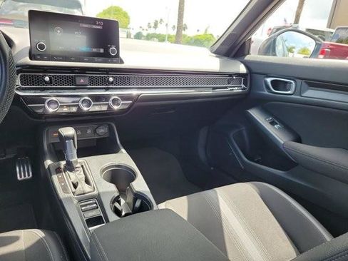Used 2026 Honda Civic Sport image 17