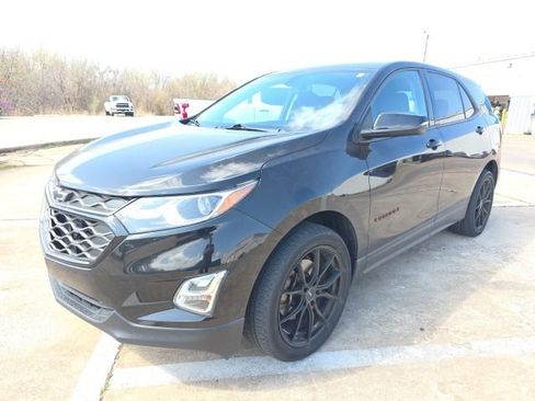 Used 2019 Chevrolet Equinox LT image 1