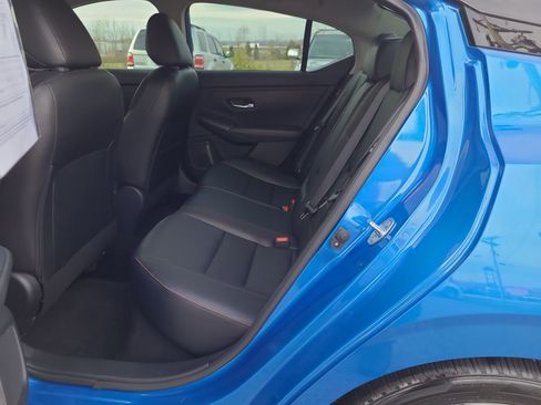 Used 2024 Nissan Sentra SR w/ SR Premium Package image 25