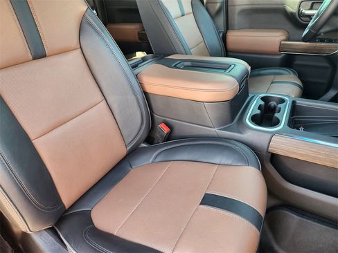 Certified 2022 Chevrolet Silverado 1500 High Country image 15