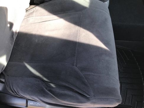 Used 2014 Toyota Tundra SR image 9