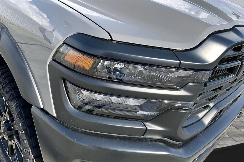 Used 2026 RAM 2500 Warlock AWD/4WD image 29