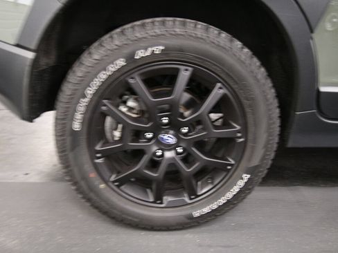 Used 2024 Subaru Crosstrek 2.5i Wilderness AWD/4WD image 32