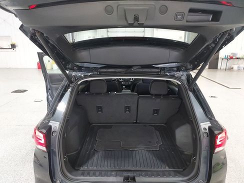 Used 2023 Chevrolet Equinox LT image 28