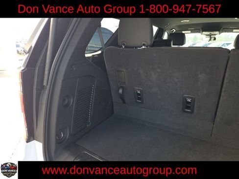 Used 2025 Chevrolet Tahoe LT image 32