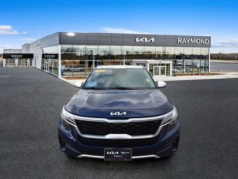 Used 2023 Kia Seltos S w/ Navigation Package AWD/4WD image 8
