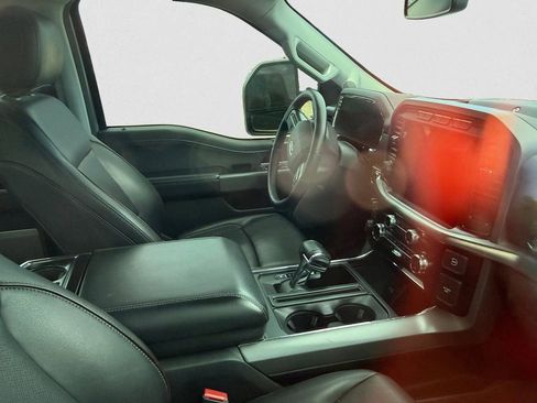 Used 2021 Ford F150 Lariat image 7