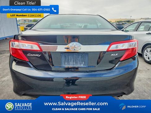 Used 2012 Toyota Camry XLE FWD image 8