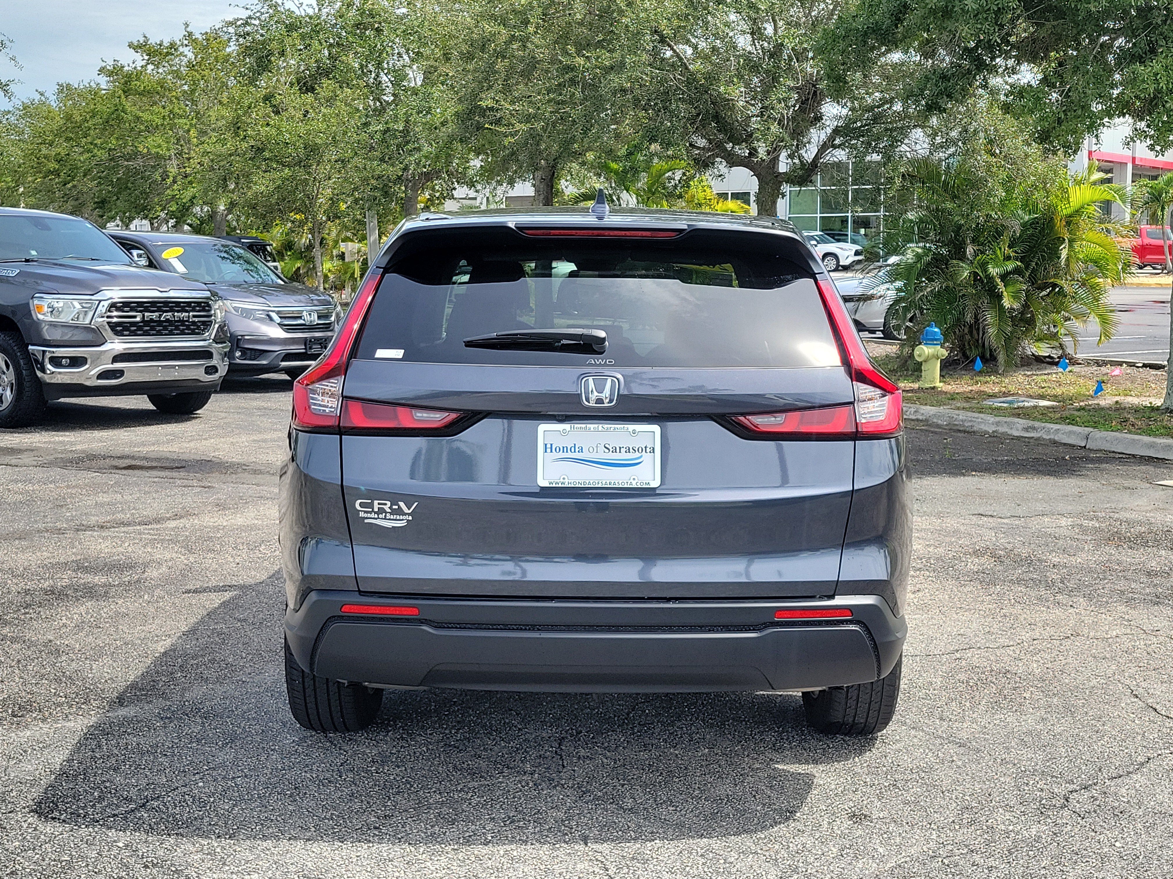 Used 2024 Honda CR-V EX image 6