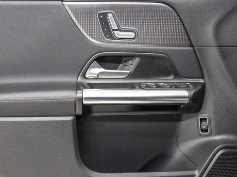 Certified 2023 Mercedes-Benz GLA 250 image 21