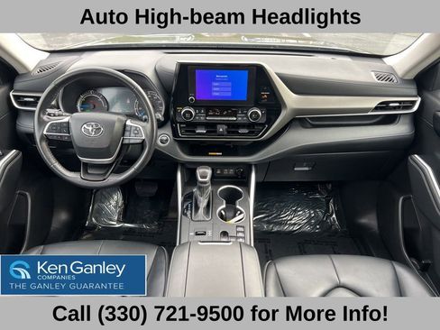 Used 2024 Toyota Highlander XLE image 44