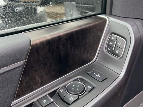 New 2025 Ford F350 Lariat w/ Lariat Ultimate Package image 21
