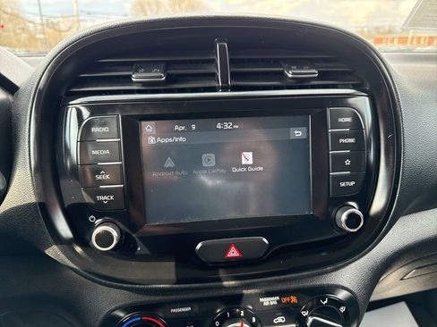 Used 2020 Kia Soul LX image 33