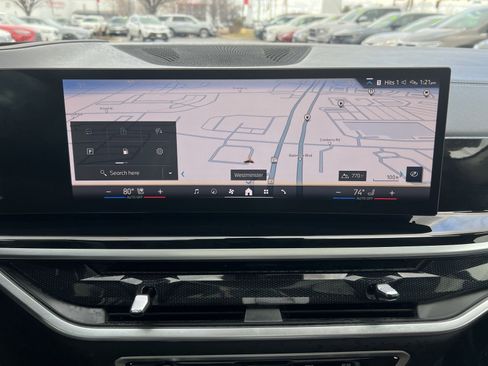 Used 2024 BMW X7 xDrive40i w/ Executive Package image 20