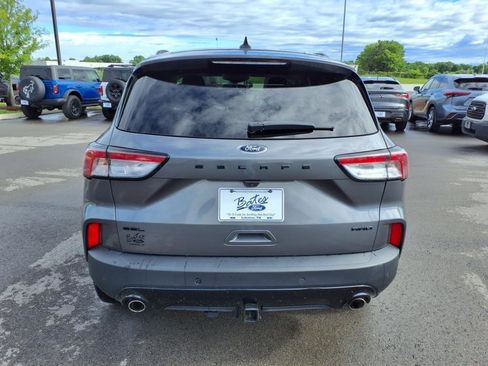 Certified 2022 Ford Escape SEL w/ SEL Stealth AWD Package image 4