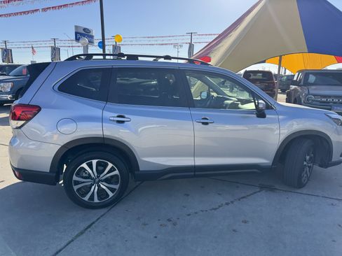 Used 2024 Subaru Forester Limited AWD/4WD image 4