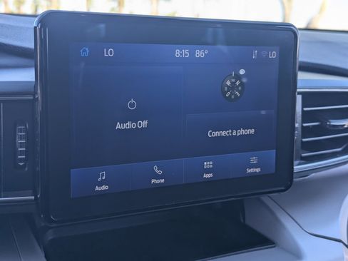 Used 2023 Ford Explorer XLT w/ Equipment Group 202A image 23