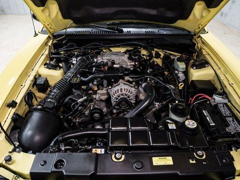 Used 2002 Ford Mustang GT Premium image 29