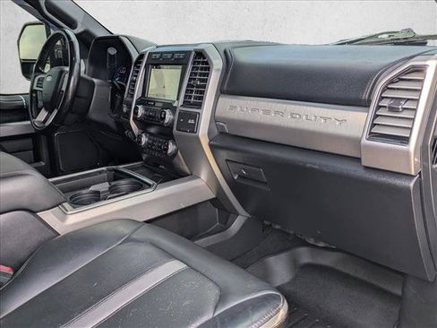 Used 2019 Ford F250 Platinum w/ Platinum Ultimate Package AWD/4WD image 15
