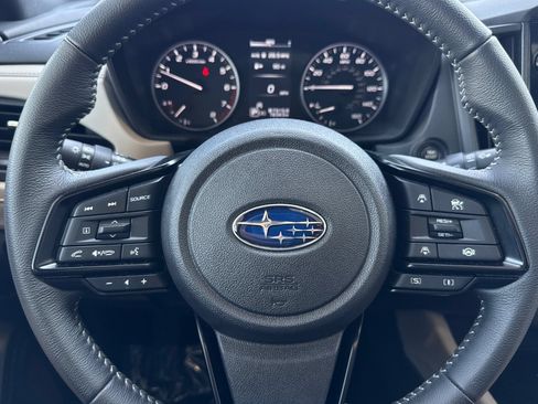 Used 2025 Subaru Forester Premium AWD/4WD image 28